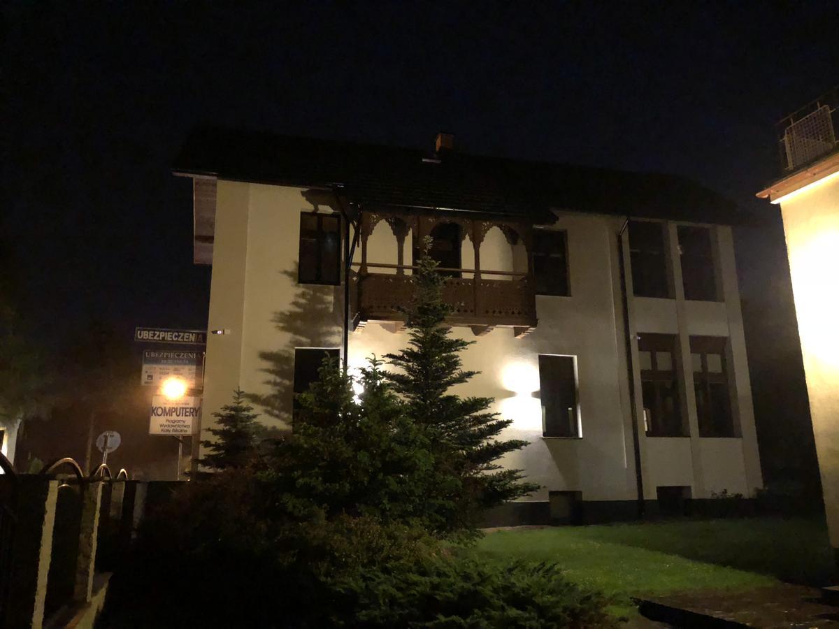 Gimnazjalna 5 - Apartamenty I Pokoje W Centrum Zakopanego Esterno foto
