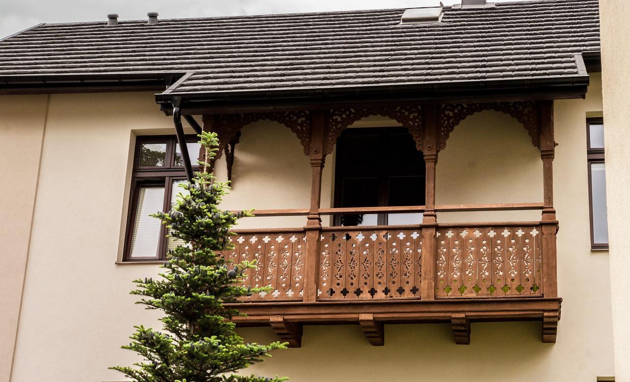 Gimnazjalna 5 - Apartamenty I Pokoje W Centrum Zakopanego Esterno foto