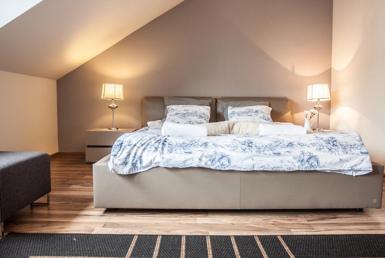 Gimnazjalna 5 - Apartamenty I Pokoje W Centrum Zakopanego Esterno foto