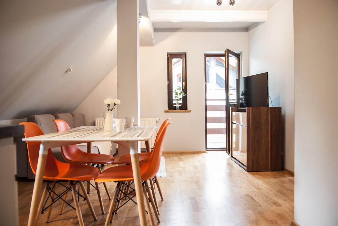 Gimnazjalna 5 - Apartamenty I Pokoje W Centrum Zakopanego Esterno foto